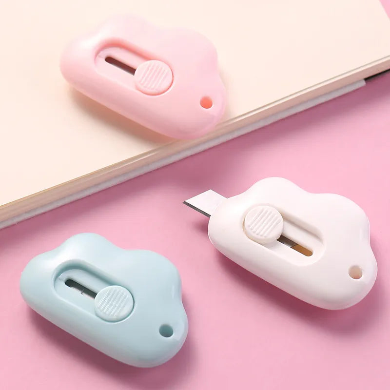 Cute Cloud Color Mini Portable paper cutter