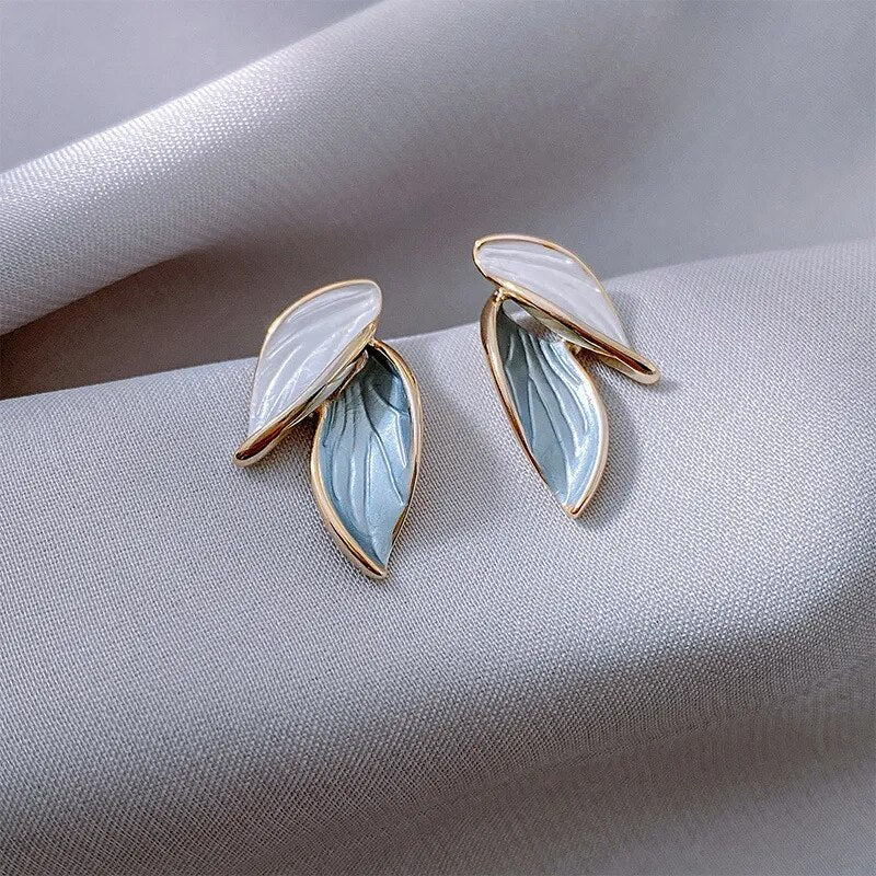 Trendy Fresh Lovely Sweet Grey Leaf Stud Earrings